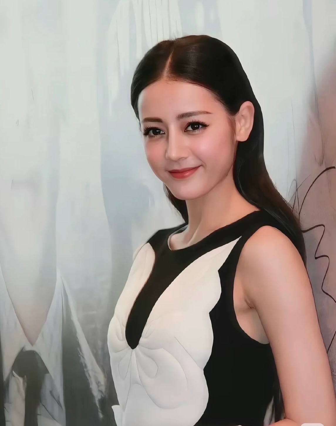 不知道呀 和我的古早迪说去吧 迪丽热巴被问会不会再唱歌