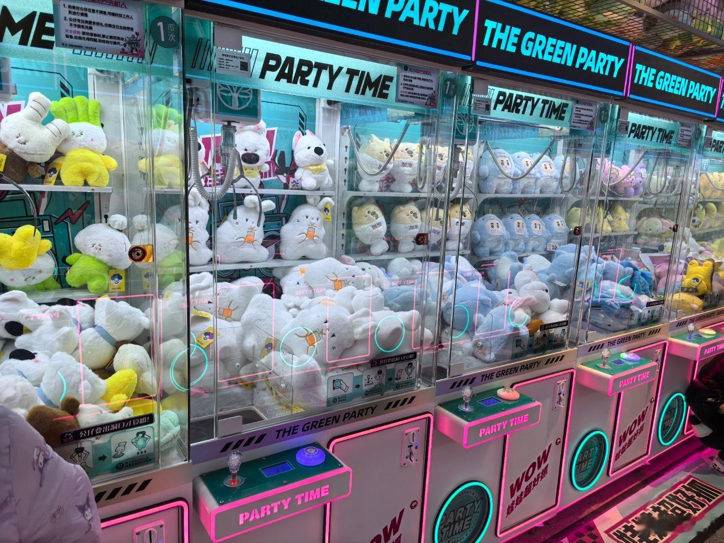 例行项目，每周六带娃shoping抓娃娃。 ​​​