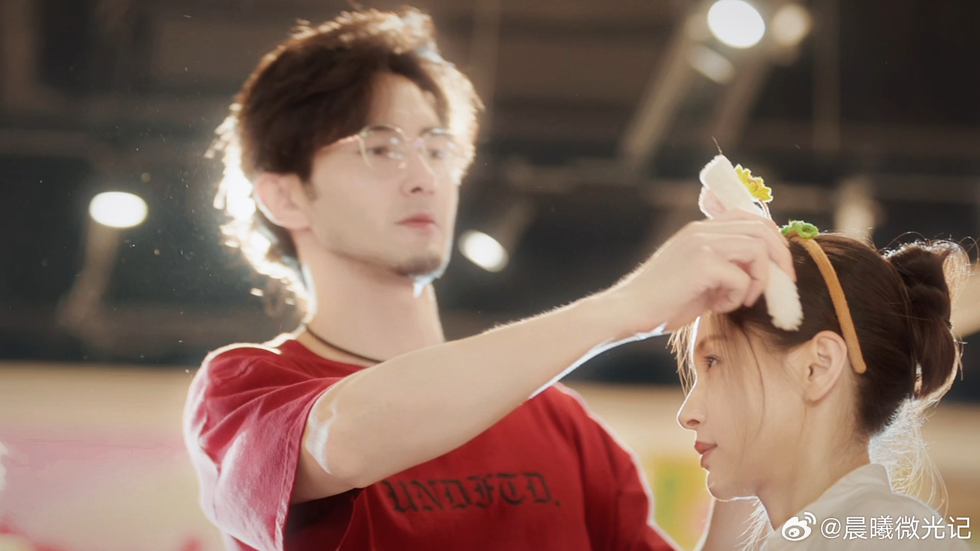 深情的高伟光真的深情过 彻底被高伟光在《玫瑰丛生》里的表现圈粉💖，他演出了角色