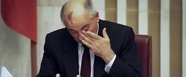 其实我们中国已没有退路了，如果中国再次衰落，欧美绝不会给中国再次复兴的机会，它们