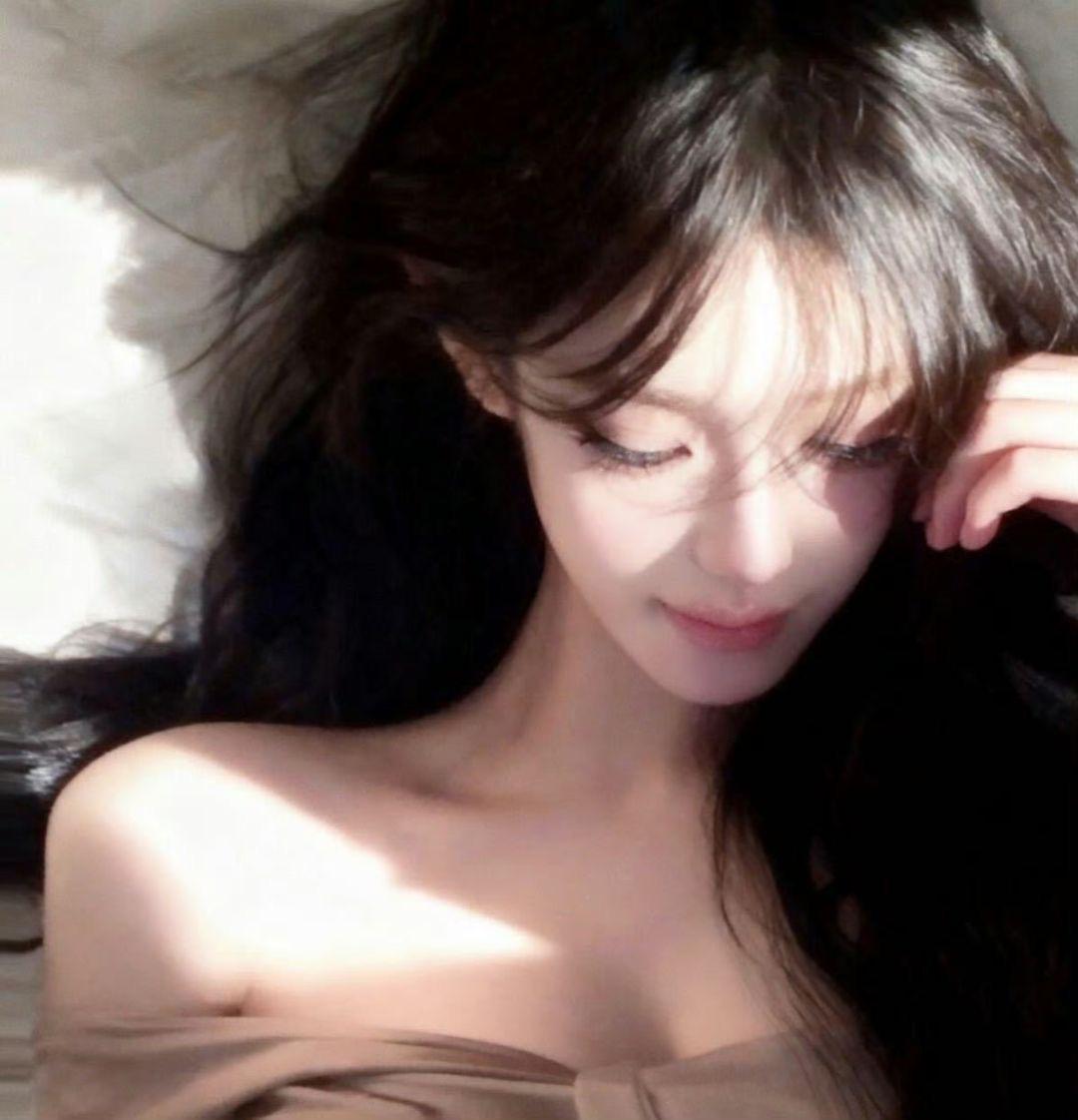 -𝐒𝐇𝐀𝐑𝐄｜𝔀𝓮𝓬𝓱𝓪𝓽 头像背景图搭配 ⸝⸝🖤꙳🦋