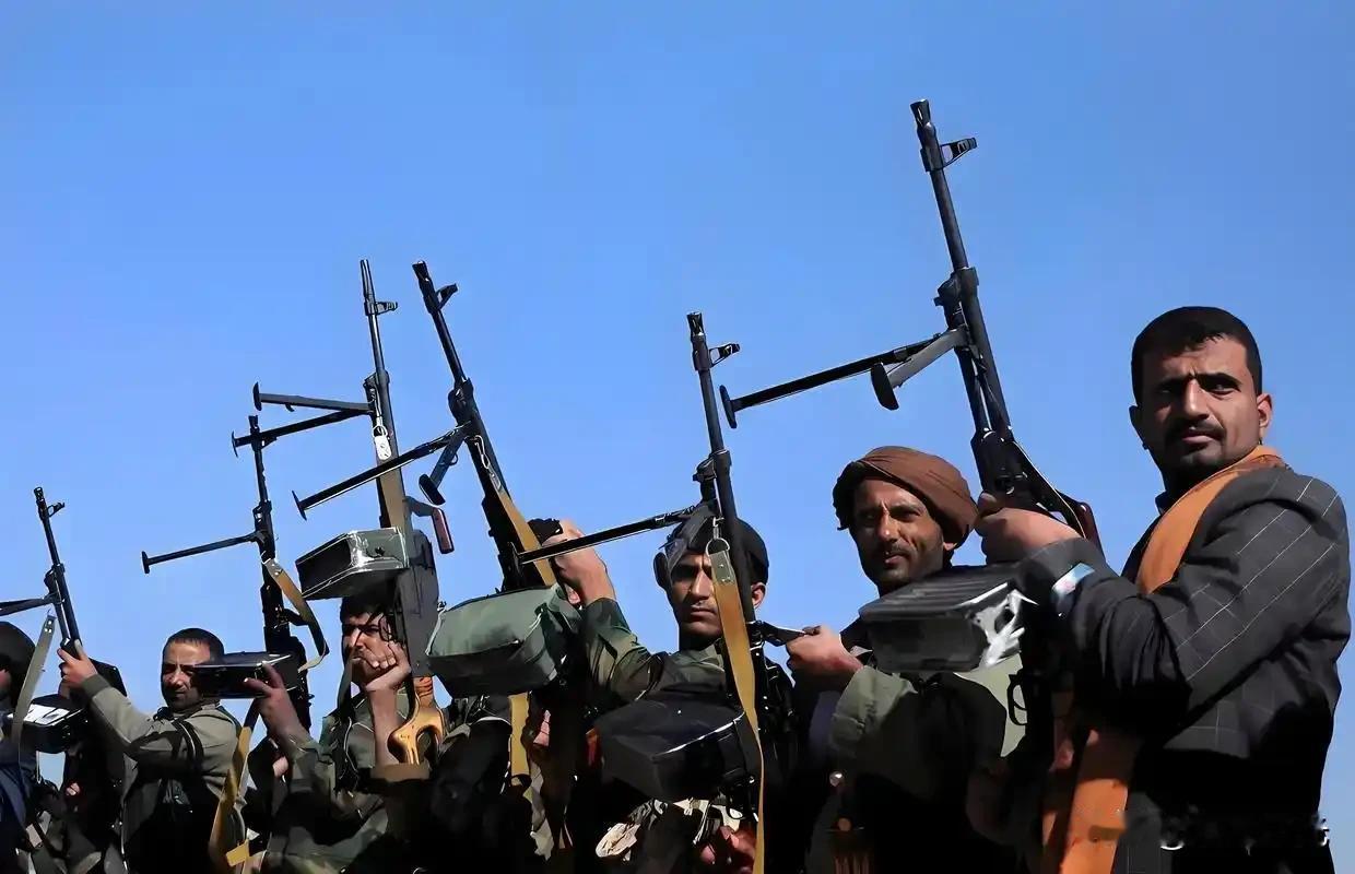 头条 军事

【紧急】伊朗300民兵头目夜袭丧生，镇压力量大减！

·军事榜，局