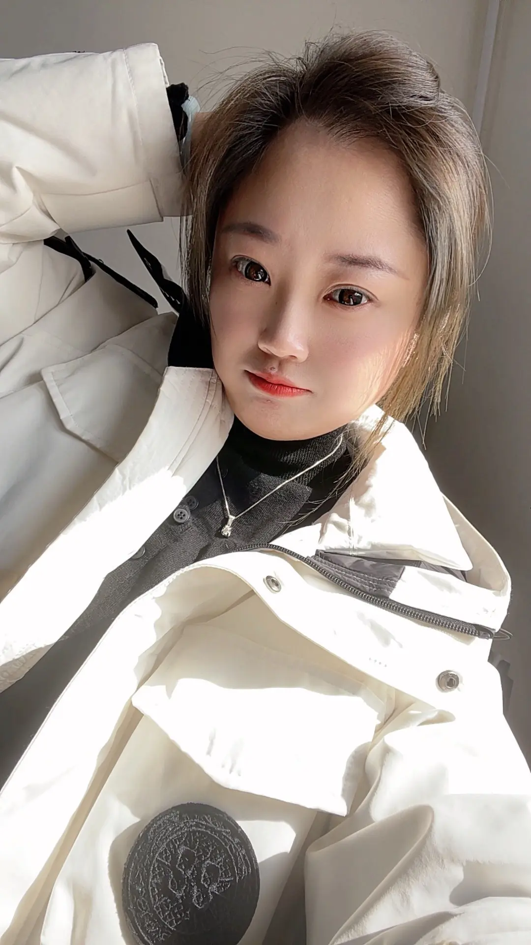 BB  人穷衣服破  连爱都系错