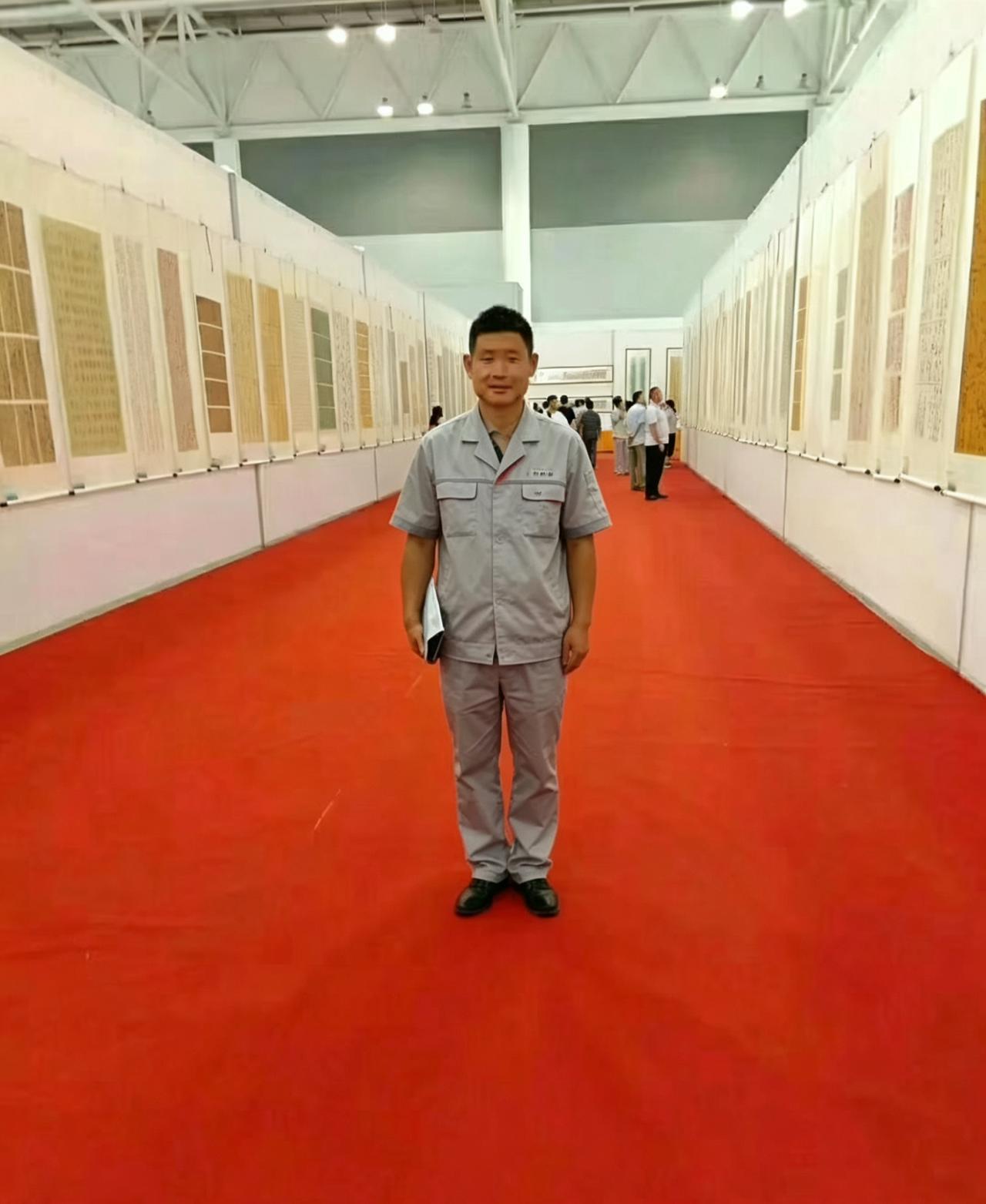 武眼观天下·领袖本纪：我在俄国总统府邸当保洁｜12集高能反转短剧
 
开篇导语·