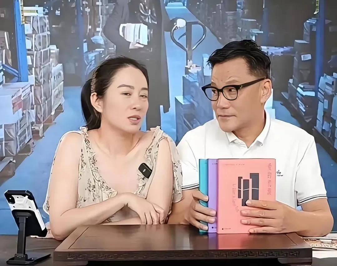 李国庆离婚了，拿了几个亿的现金，叶璇有没有机会？

闹了很久的李国庆俞渝离婚案，