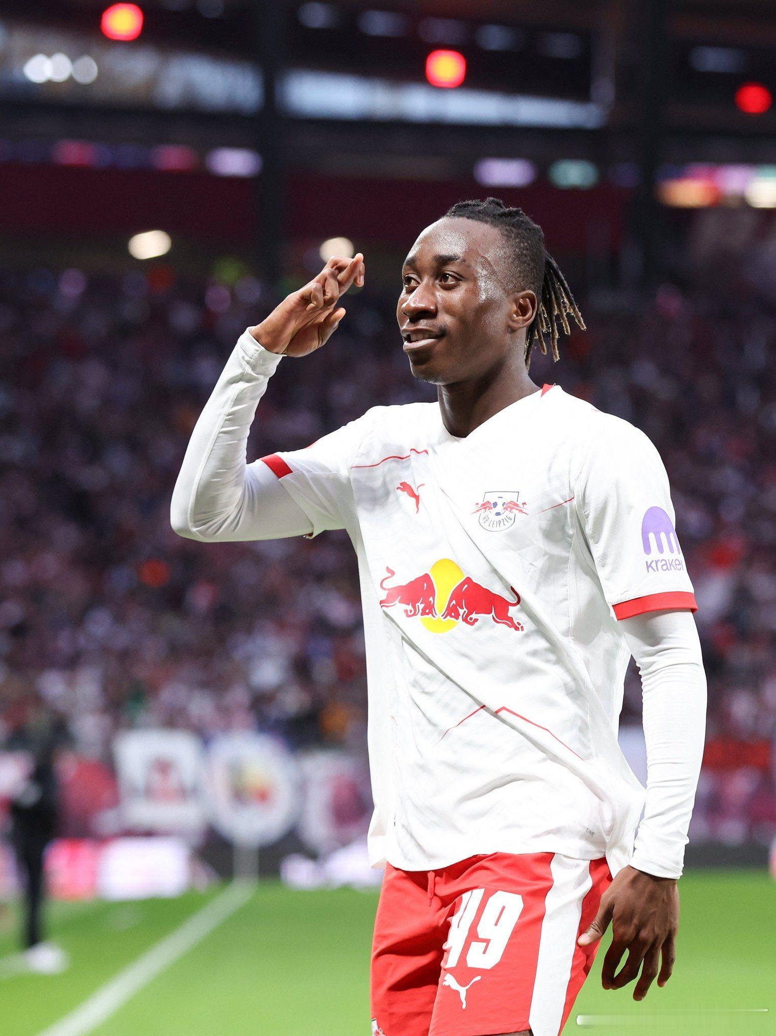 迪奥曼德澄清此前称利物浦为"梦想俱乐部"的言论："人们把利物浦说成是我的梦想俱乐