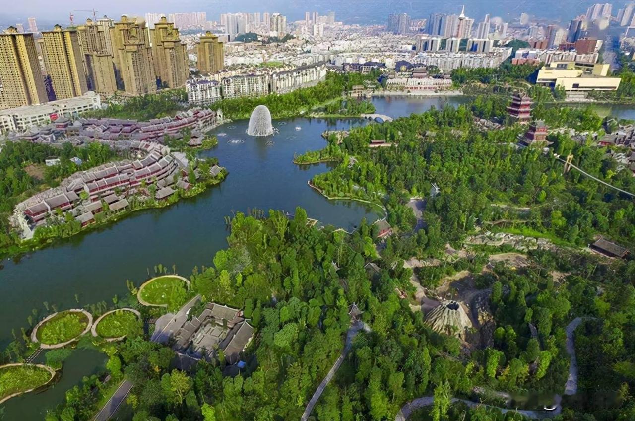 在高校的建设方面，重庆还是缺乏眼光和运气

先说眼光，渝州大学当年和成都大学是同
