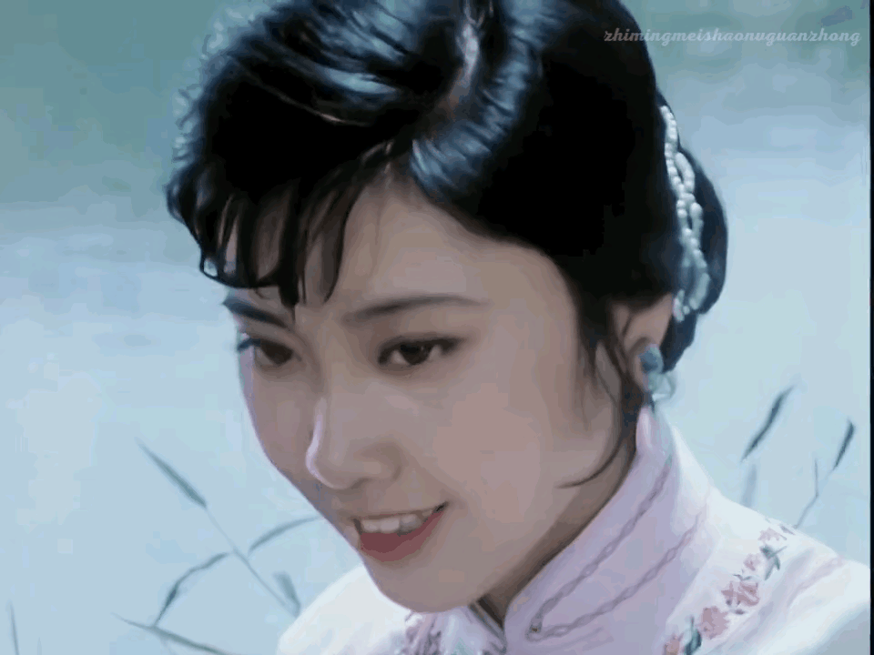 百看不厌的回眸一笑