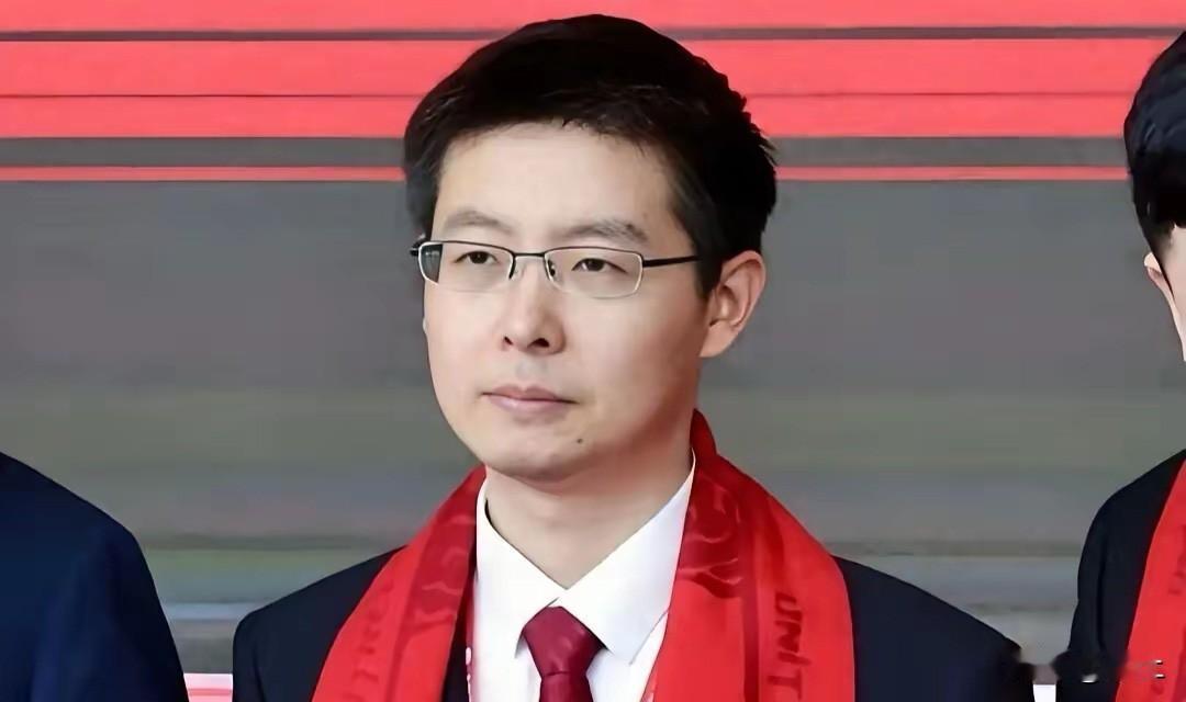 王兴兴绝对是人间清醒，宇树上市他若笑了就出大事了！

宇树上市这件事，要我是王兴