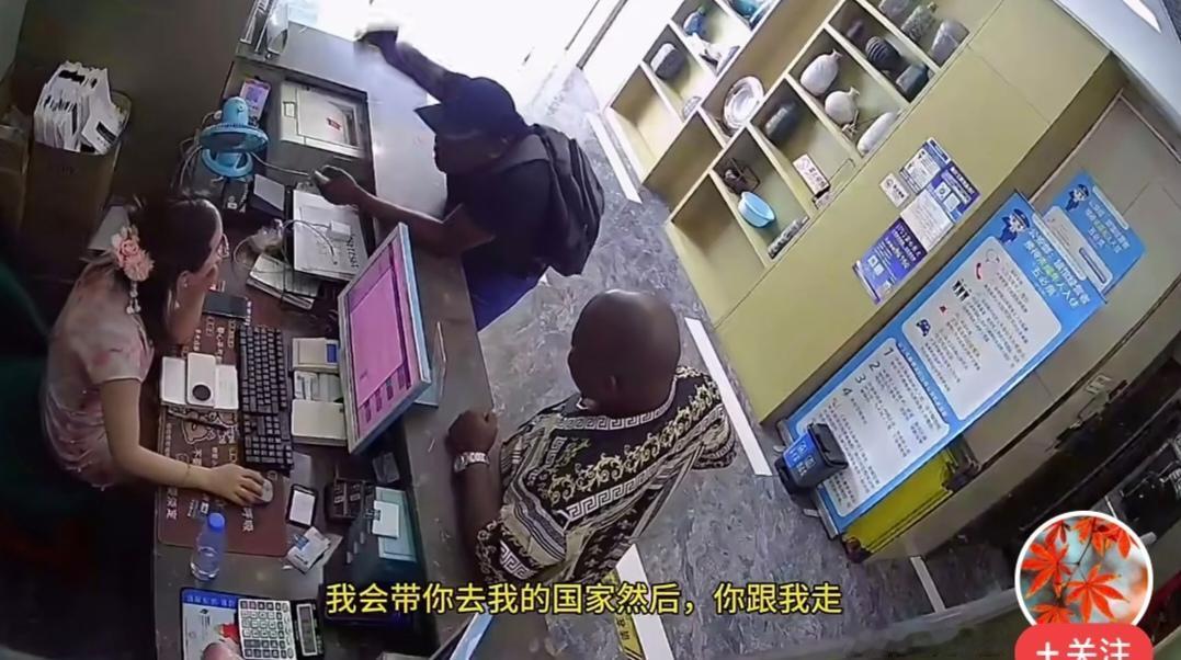 很多人夸外国男人比中国男人浪漫，其实外国男人的所谓浪漫，本质是善于到处撩妹，从不