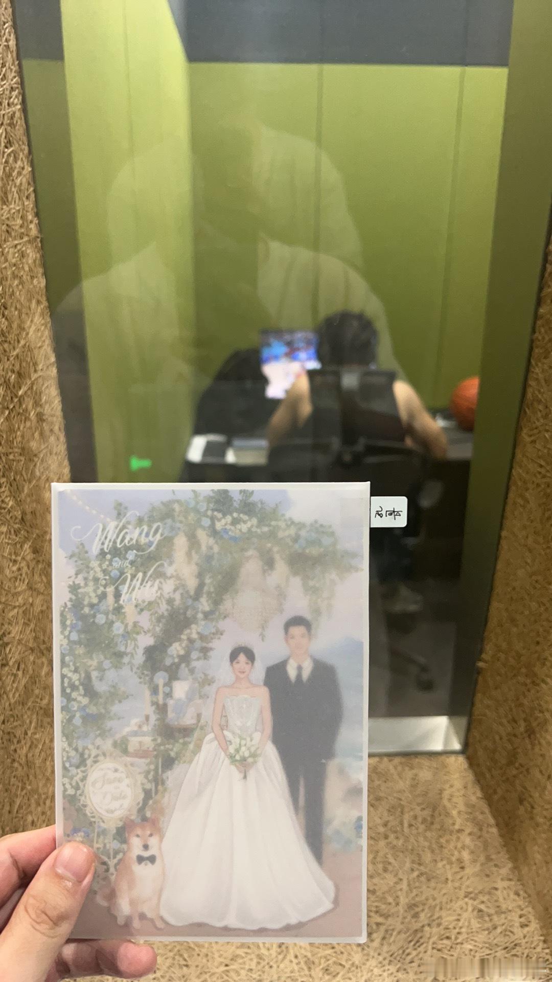 祝你们永远开心 永远幸福  ​​​