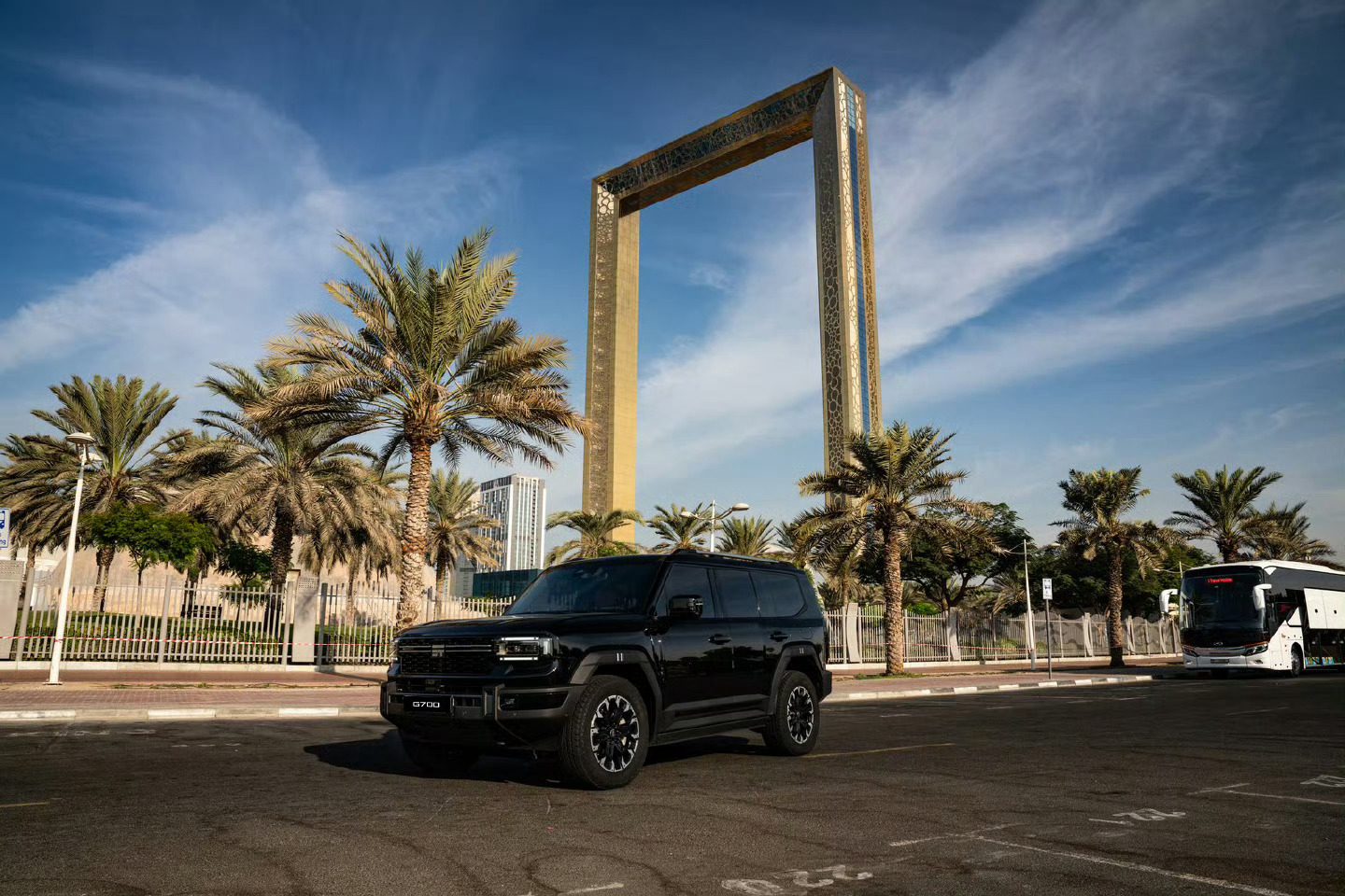 真得说迪拜土豪的社交硬通货又升级了！纵横G700这波迪拜首发直接杀疯，难怪中东土