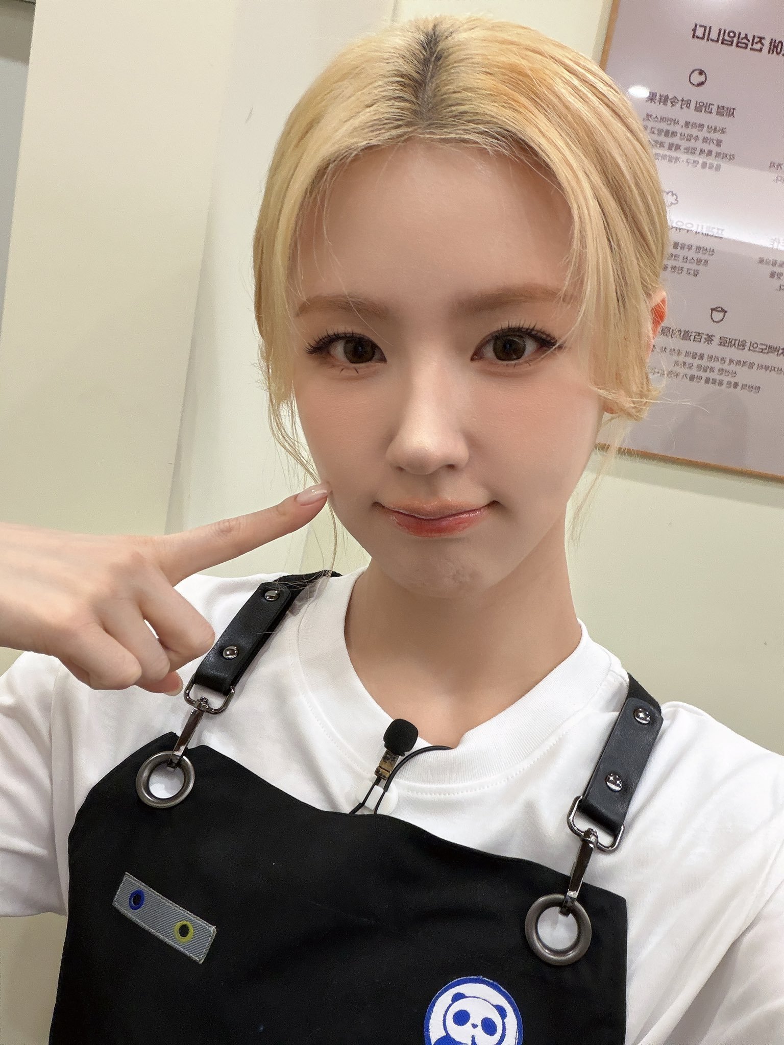 idle组合赵美延力量主唱💚面弗洛狄忒260610 官方X更新[📸] 260