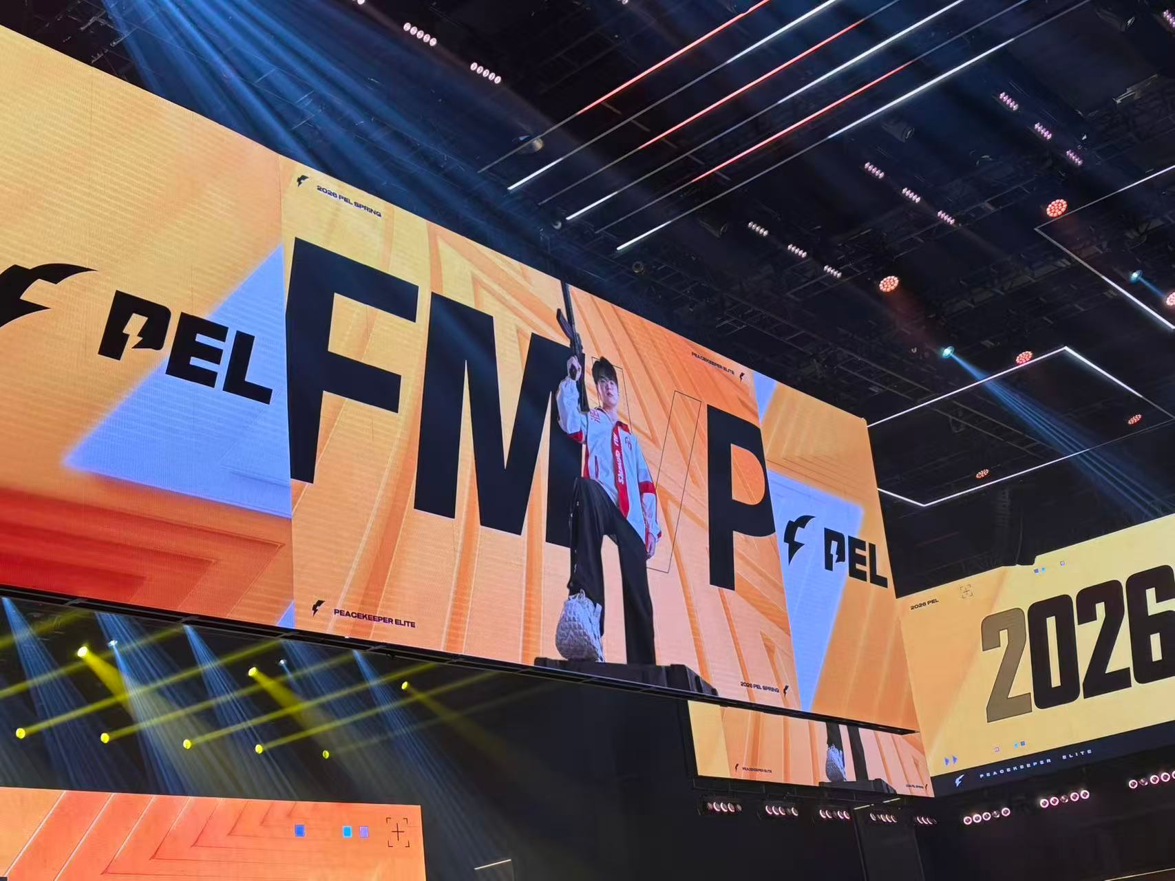 PEL周决征途再启【春季赛常规赛 W3 Day3】第三局MVP：新的动态mvp太