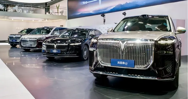 闪电快讯 ｜ 岚图梦想家山河正式上市：四座MPV 售价70.99万元