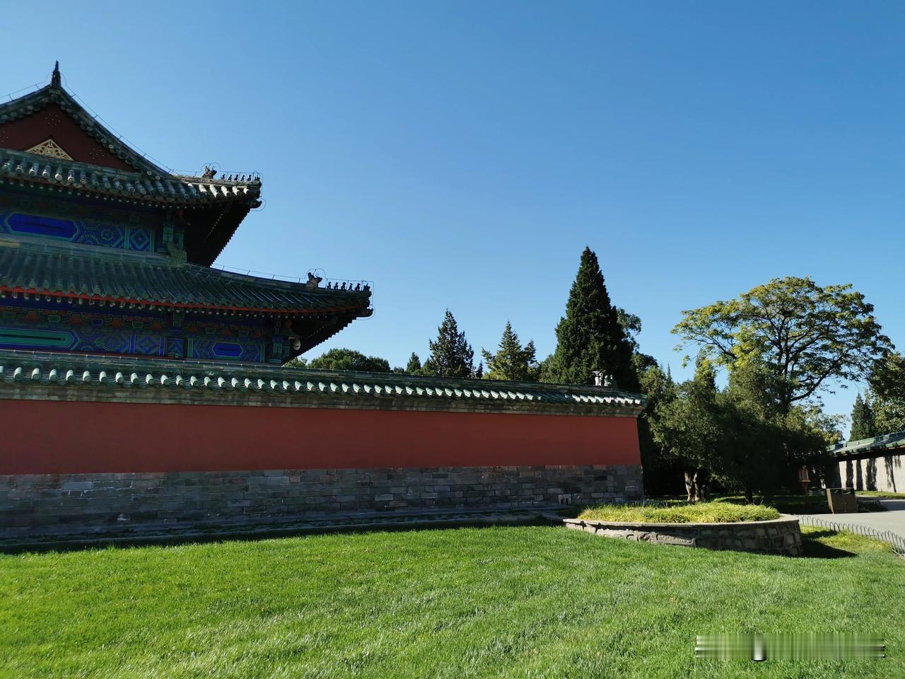 #国庆文旅“解锁”新玩法##国庆假期掀起文旅热#文旅游值得提倡，可近可远，可奢可