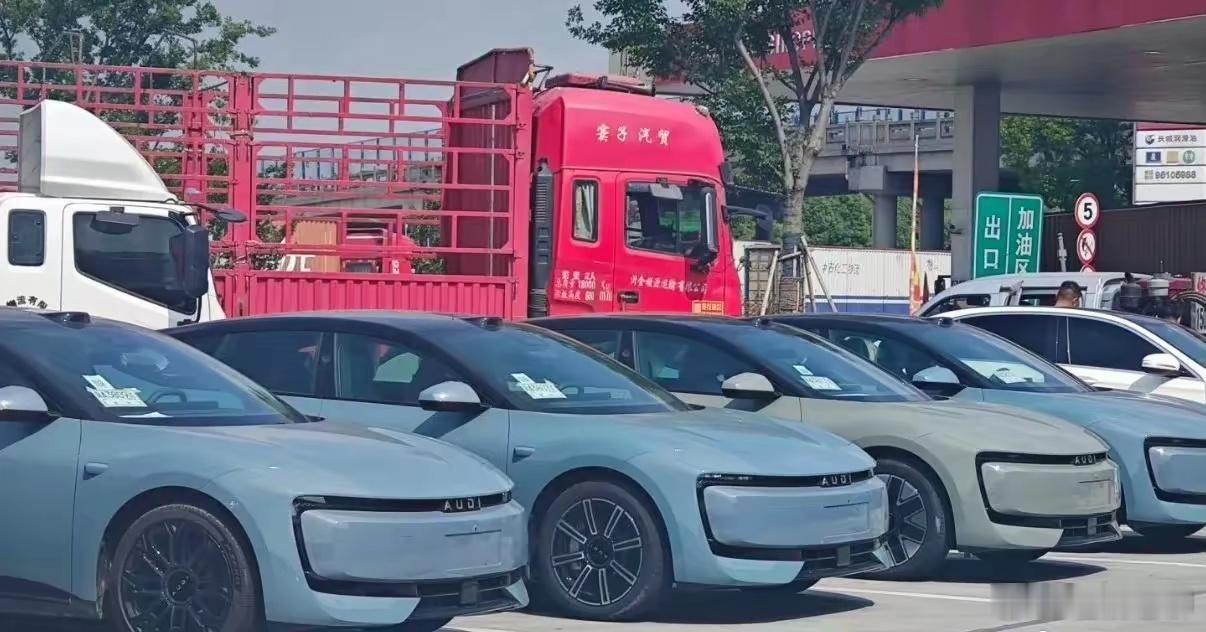 可能奥迪奔驰宝马这些豪车，不明白为何国产汽车越来越受欢迎，已经动摇了他们的高端地