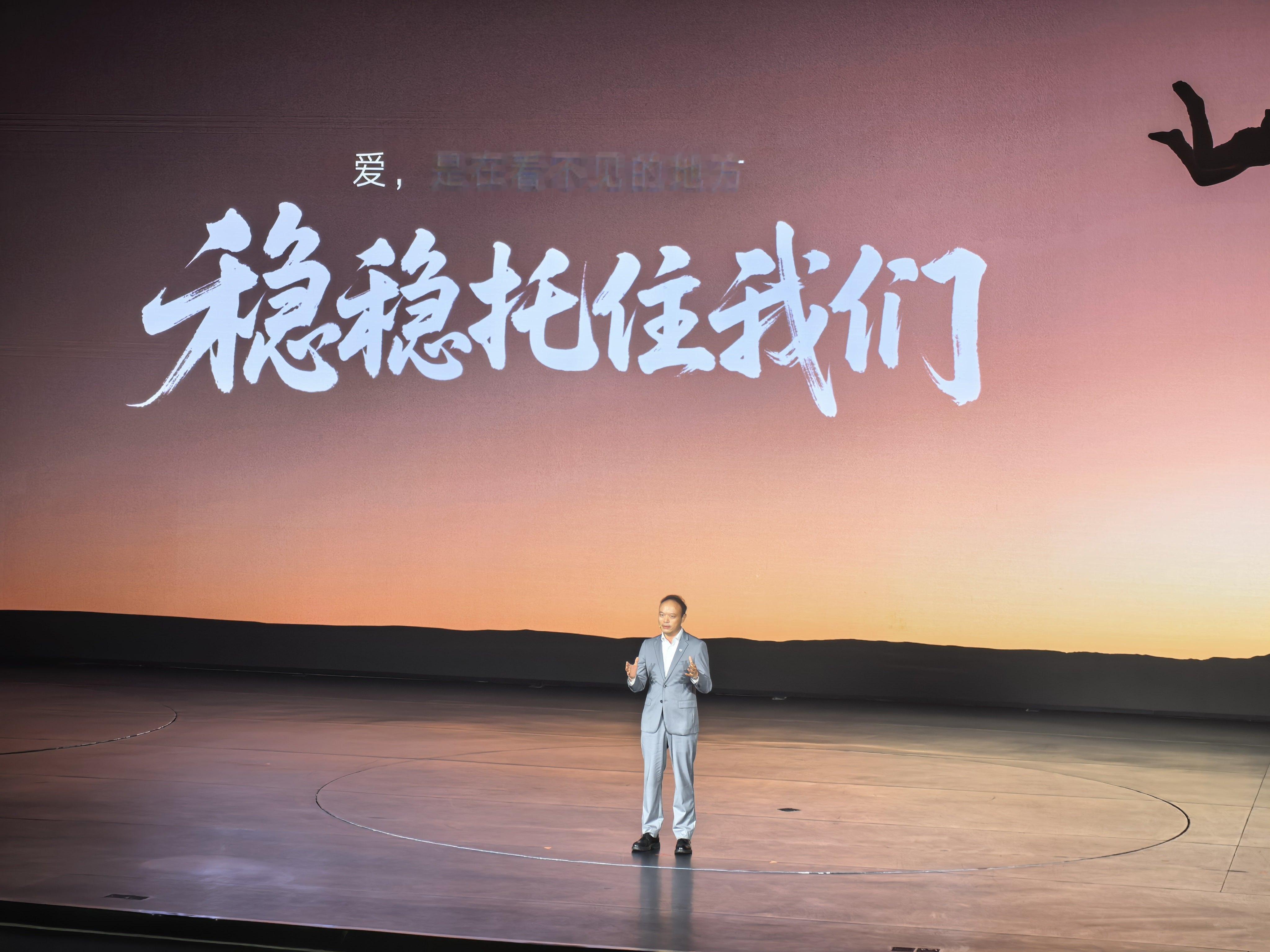 你不知道吗，丹尼尔·克雷格、王力宏、高圆圆、林更新，他们都是腾势车主！他们看中的