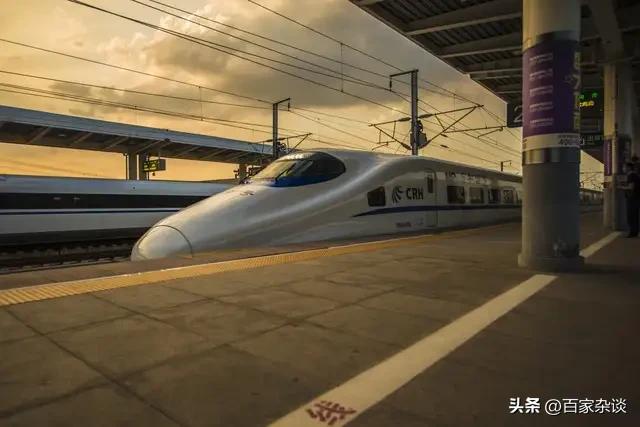 2026年，你要学会从攒小钱开始存钱，
这6个攒钱的方法超级实用:

1、买东西