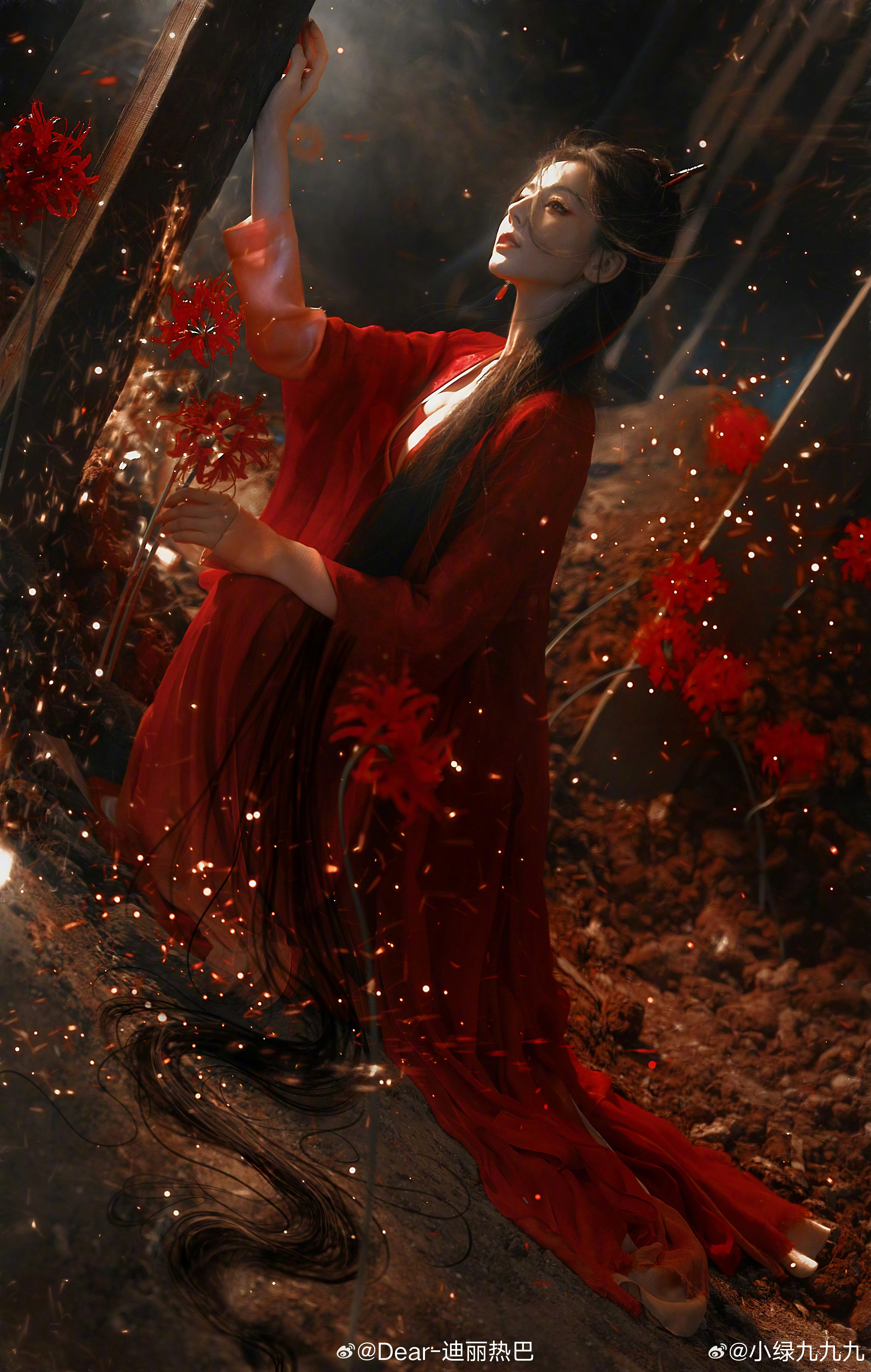 迪丽热巴红衣女鬼塑迪丽热巴新剧白日提灯定档了哎！ 