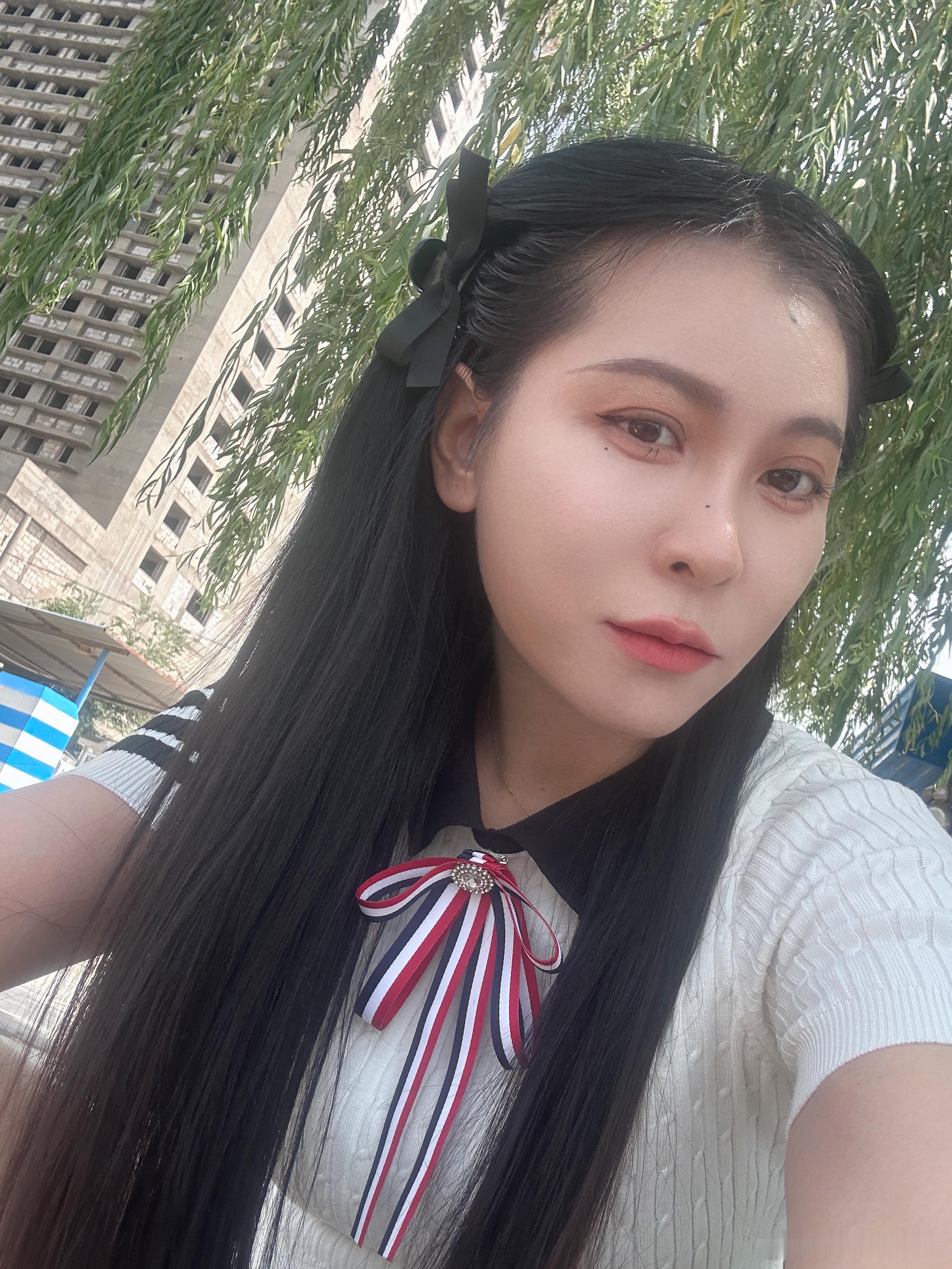 ❤️又是被闺蜜投喂的一天❤️新疆是呆不了了 天天各种逛吃逛喝❤️长胖速度不是一点