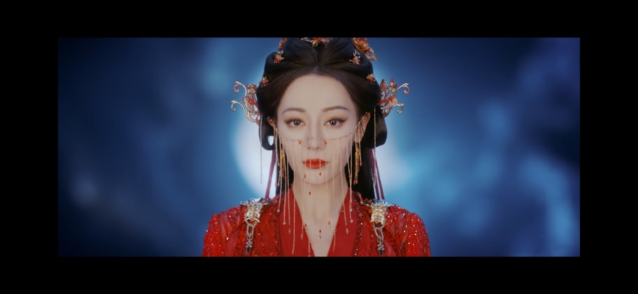 娱乐[超话]迪丽热巴契约缔结迪丽热巴识五感品万象[开学季][开学季] ​期待迪丽