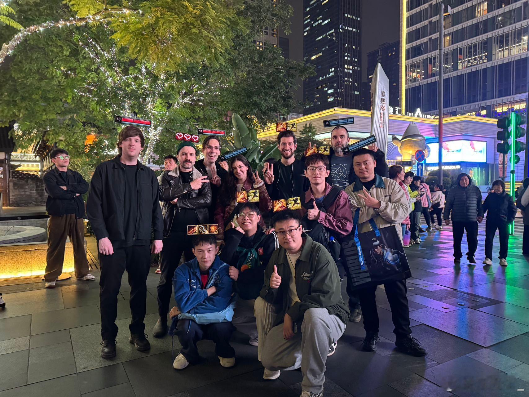 S7主题曲原唱到成都了 鸟巢AR巨龙腾空的震撼仍在回响，克丽希·克斯丹萨的嗓音曾