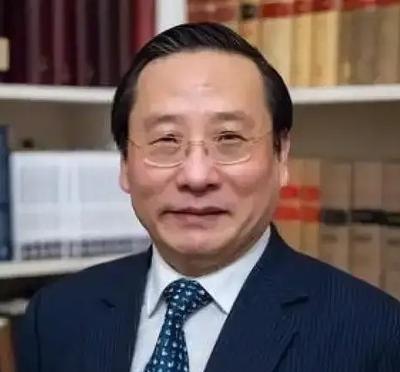 这回出名了，不光是中国，全球都知道了！高志凯这句反问彻底火了，那就是“加州人民有