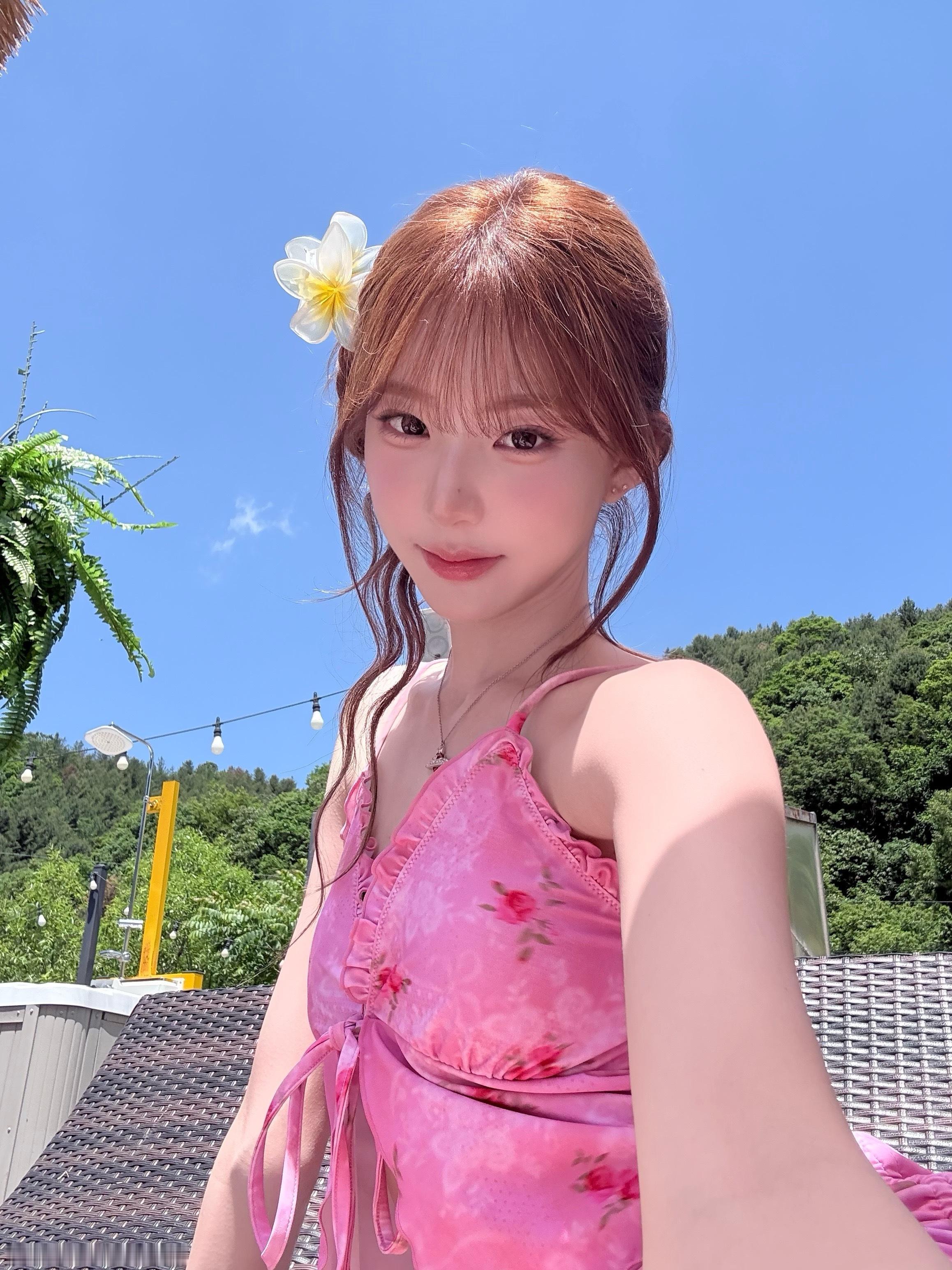 260704 COSMO ROOM更新Summertime party🌈☀️?