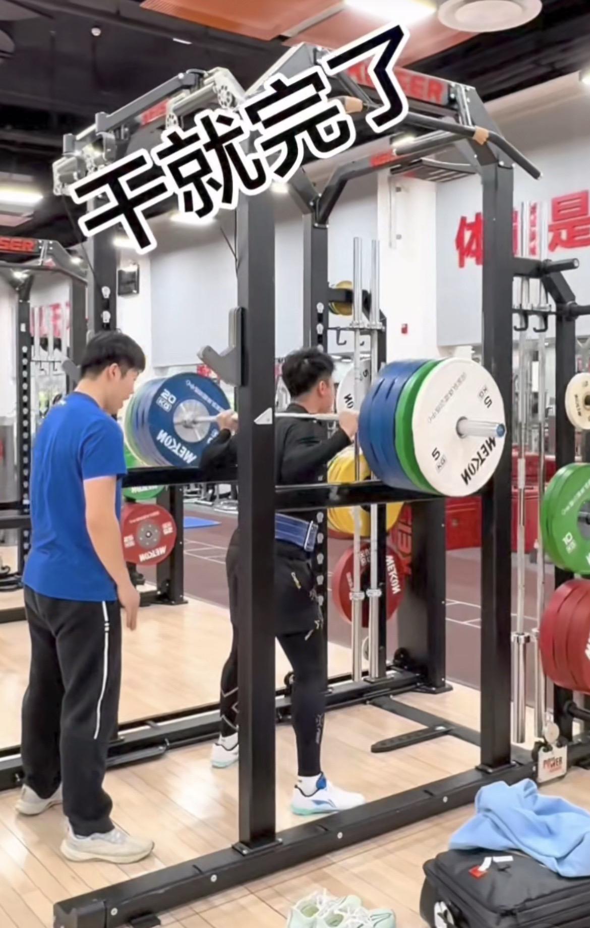 周启豪：任何人都可以看不起你，但是你必须要相信你自己