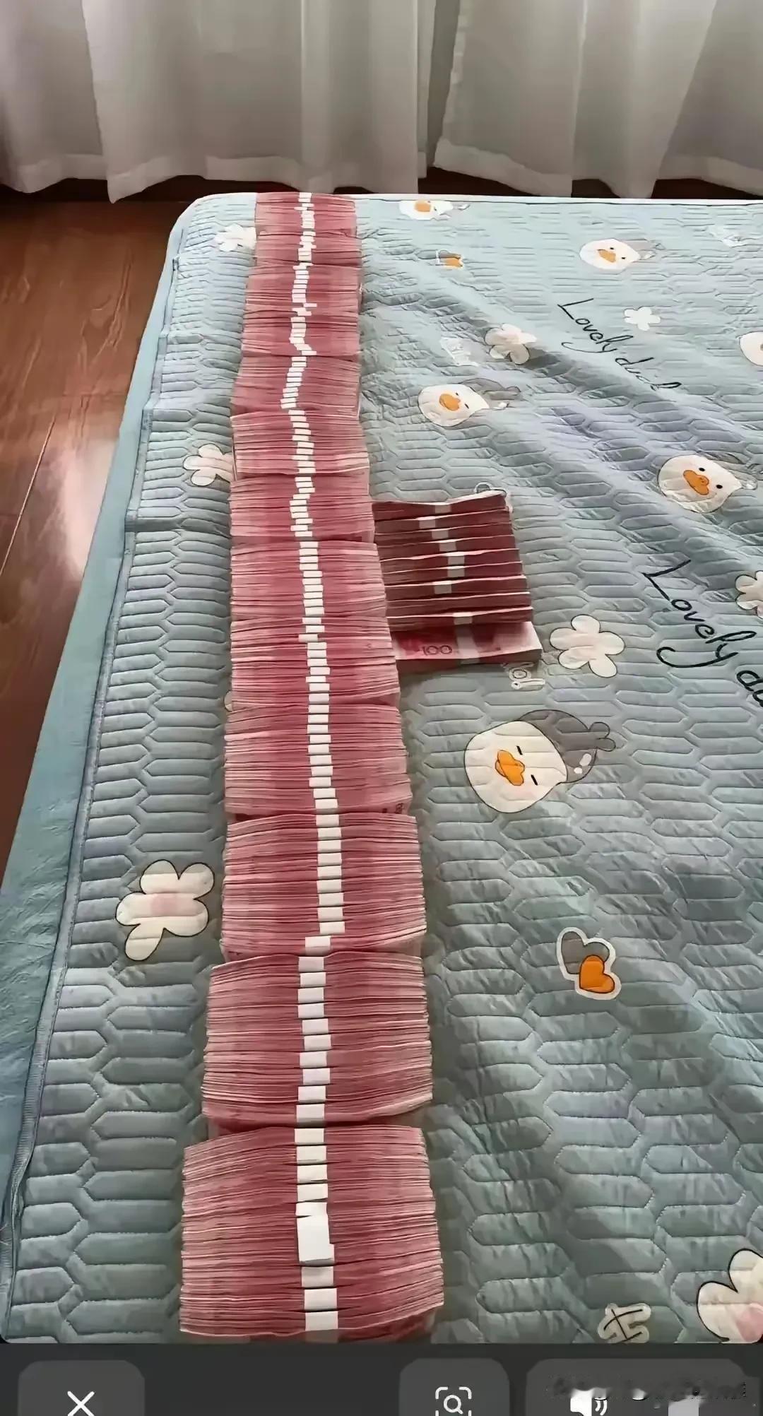 一直只知道100万元很多，但是具体多少不知道，没有概念，因为没拥有过。

有网友