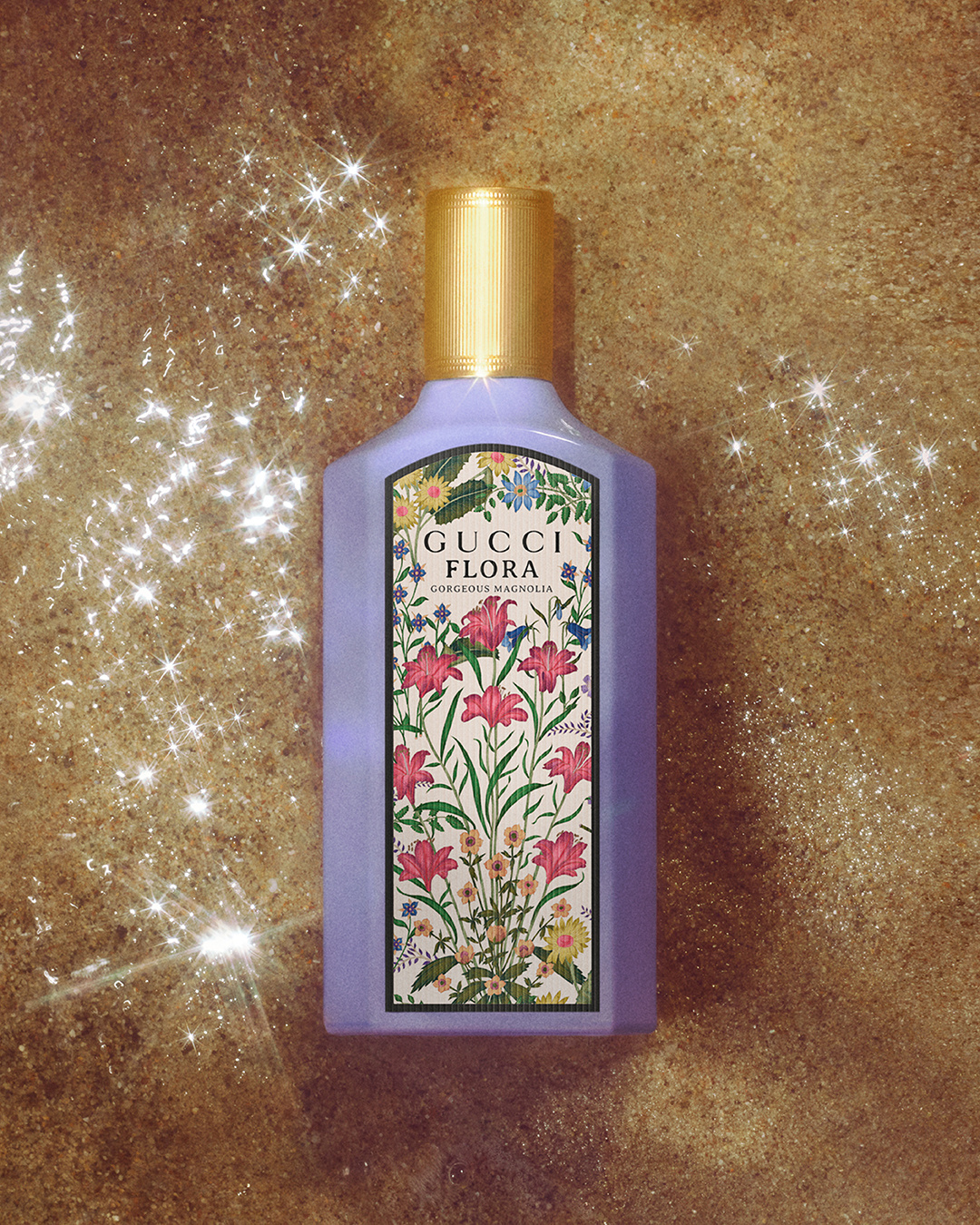 全新古驰绮梦木兰香水蕴含着莓果、木兰和广藿香的香气，透露出多巴胺快乐的感觉，仿佛