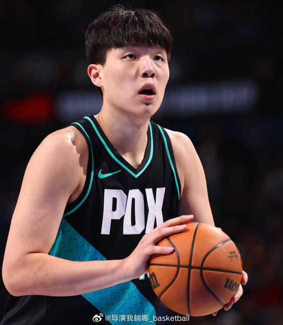 杨瀚森在今天结束了今年的NBA夏季联赛征程，他￼出战4场比赛场均登场24分钟，贡