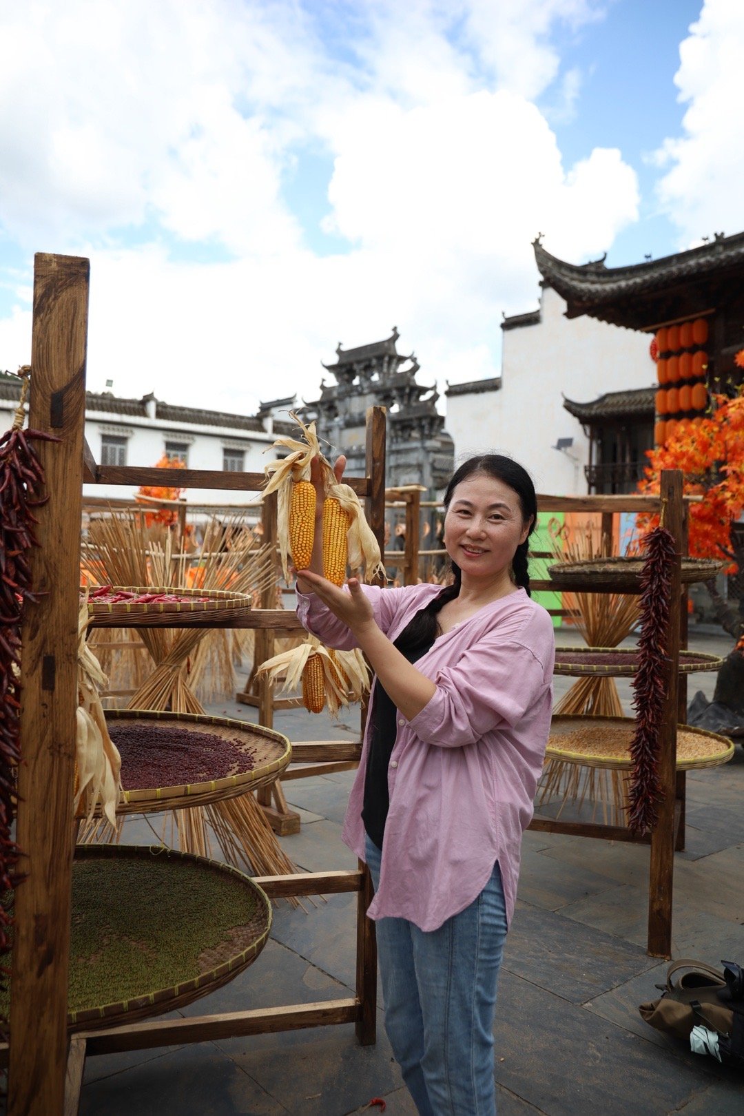 #一条plog告别九月#在北方，9月落幕时已是满山秋色五彩斑斓，在南方，稻谷刚开