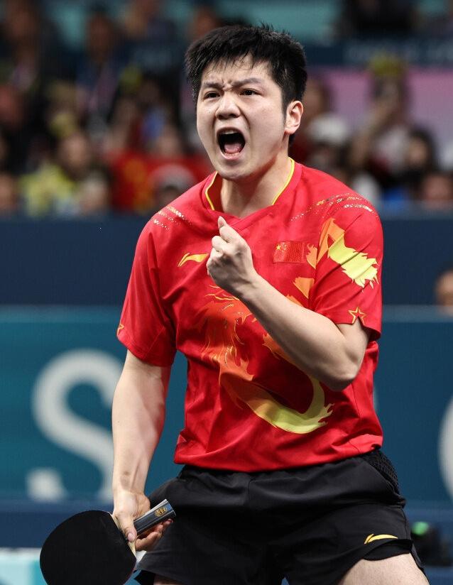 樊振东缺席，世乒赛国乒男队夺金难度很大！

之前釜山世乒赛，樊振东超猛，半决赛空