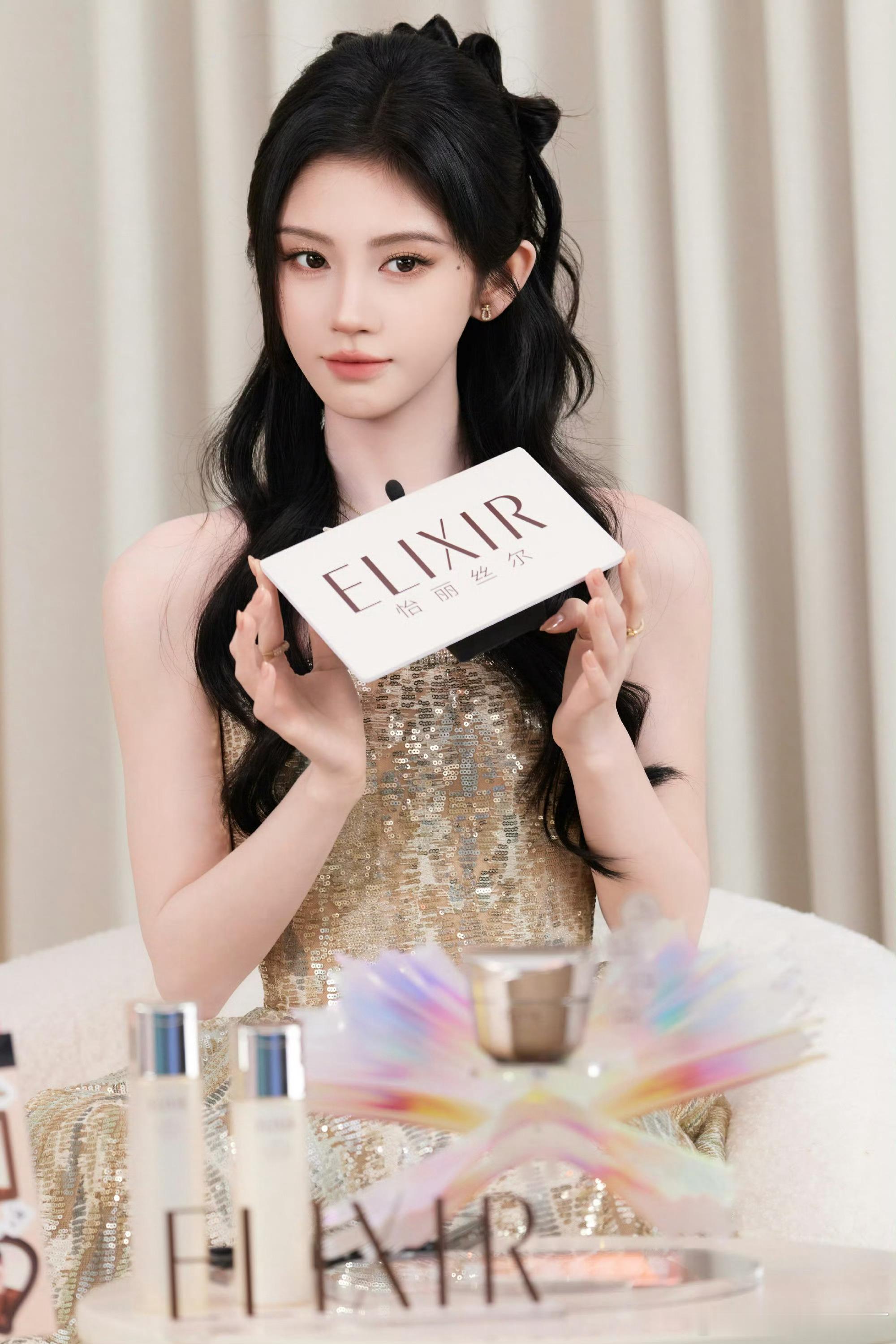 鞠婧祎 jjy 鞠婧祎苏绿夏 “摒弃柔和滤镜 直面原始汹涌的本能”𝓐𝓫𝓪?