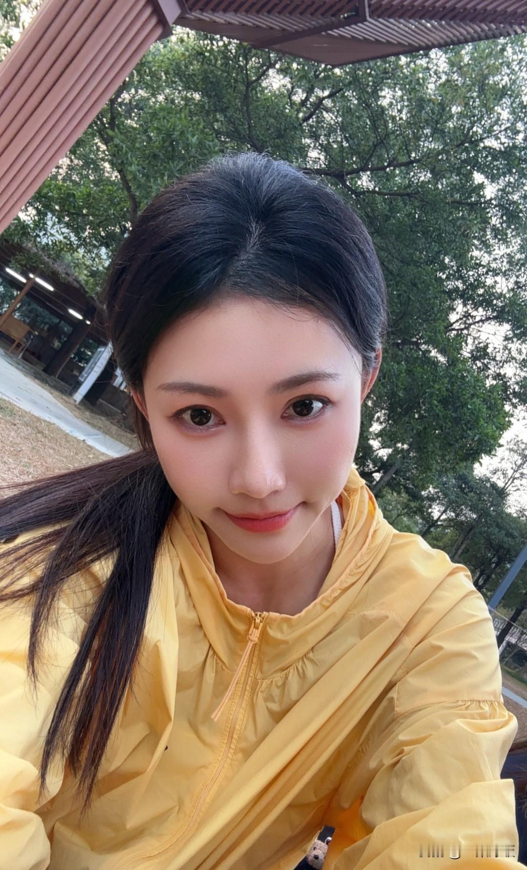 二胎不会抑郁，因为她们一出生就知道世界有规矩。