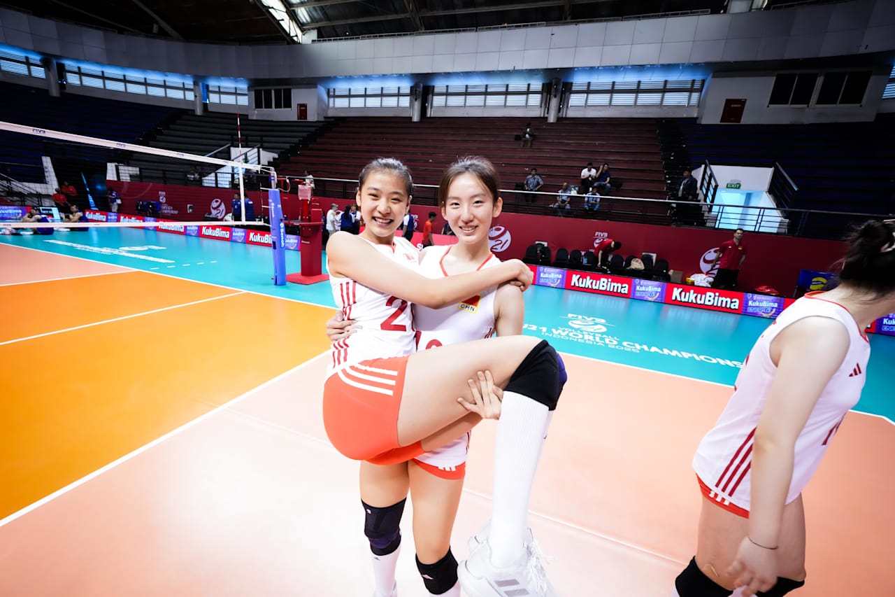 女排世青赛八强产生，中国U21女排八进四对阵意大利女排（8月15日下午6点），从