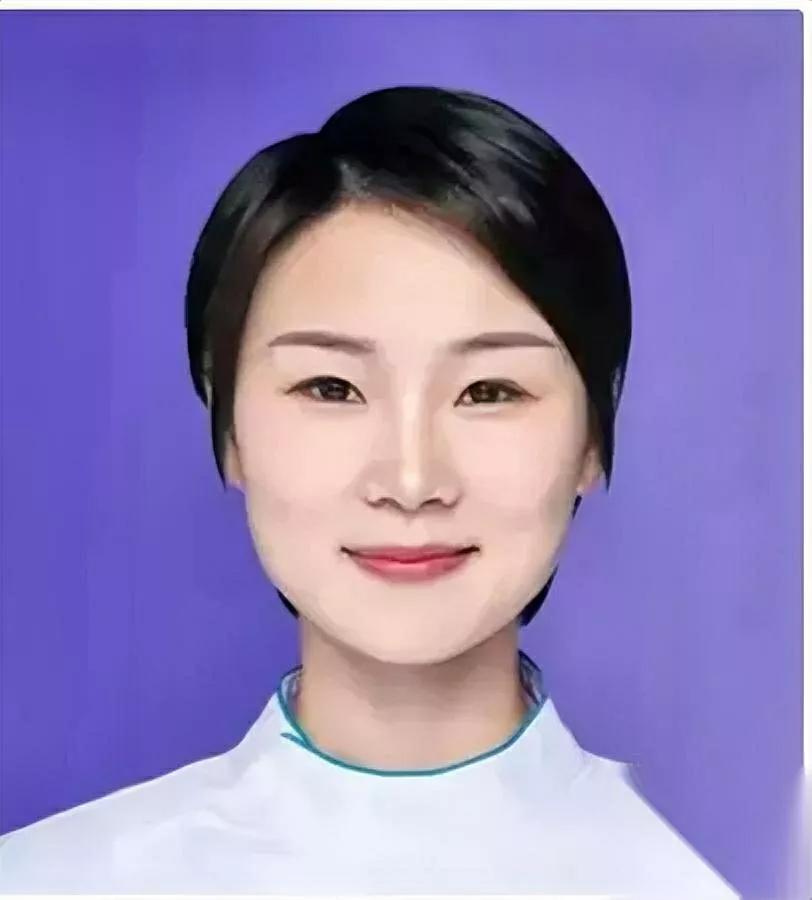 见过这么美的护士长吗？不止颜值高——

湖南这家医院的彭晶晶，让患者家属直呼“想