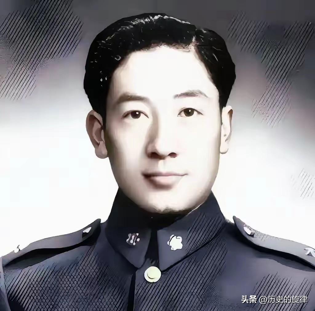 1949年机场诀别：马继援带31箱黄金逃亡，心腹跪地死守，多年后才知真因
 
1