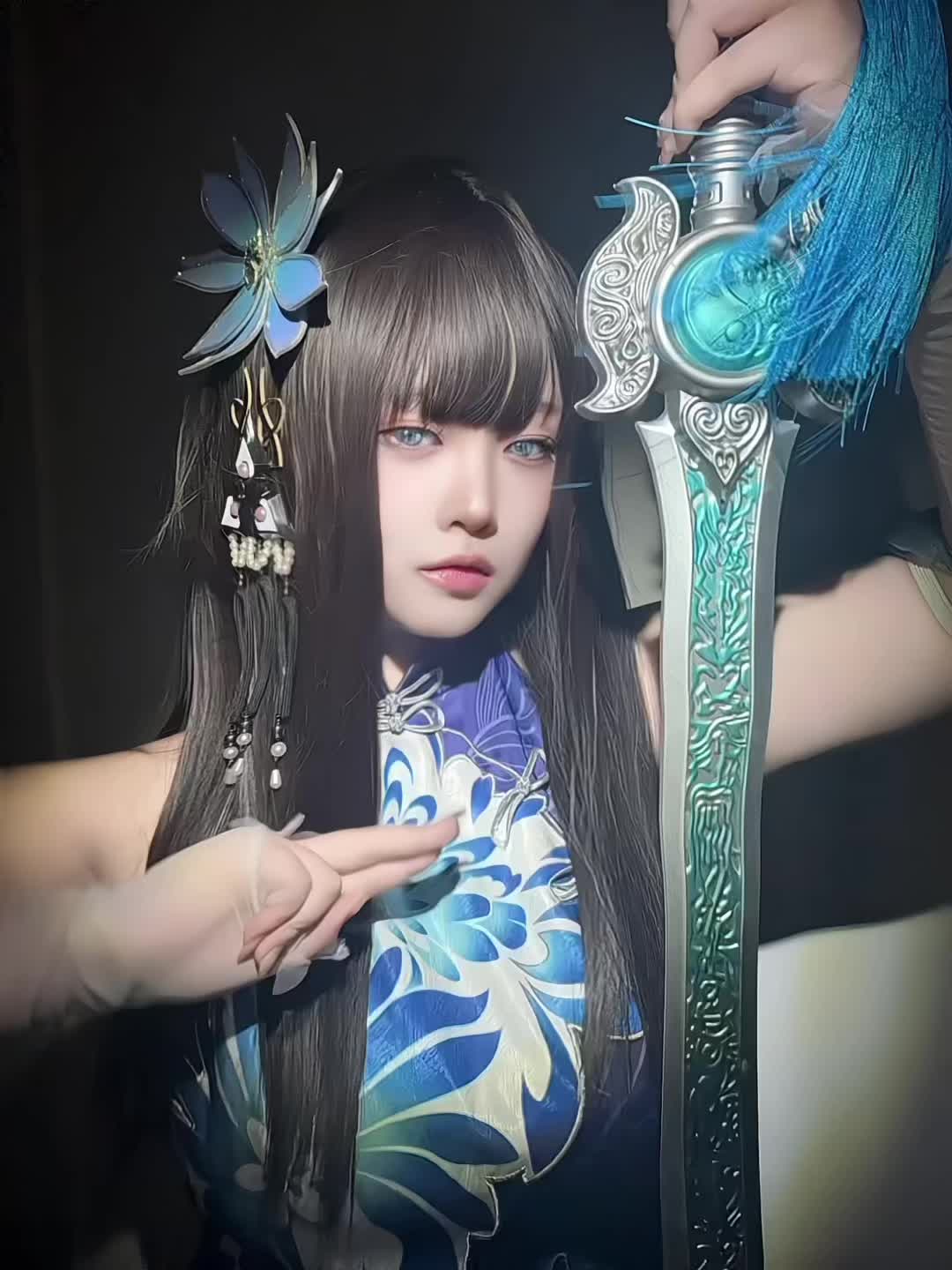 带我玩可就不能带那个胡桃了哦