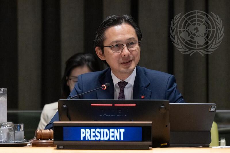 突发！
联合国核大会谈崩，日本立刻出手，瞄准太空“抢地盘”。
 
联合国《不扩散
