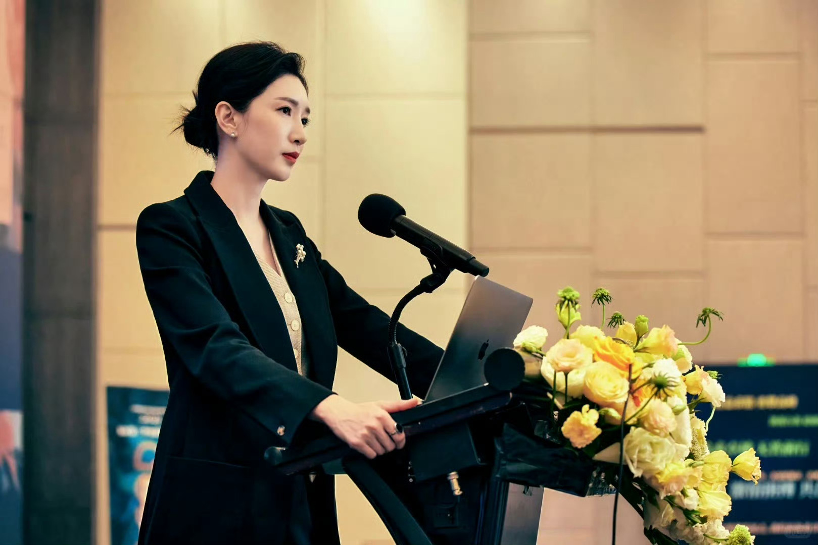 江疏影 这才是演员最好的状态江疏影女性本位意识江疏影饰演的赵玫太有女性本位感！不