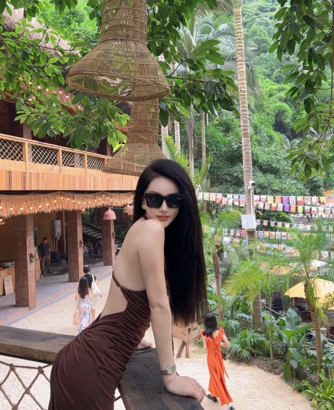 赏自己的情，走快乐的路线，每个人都是生活的主演，用喜欢的方式过好每一天...