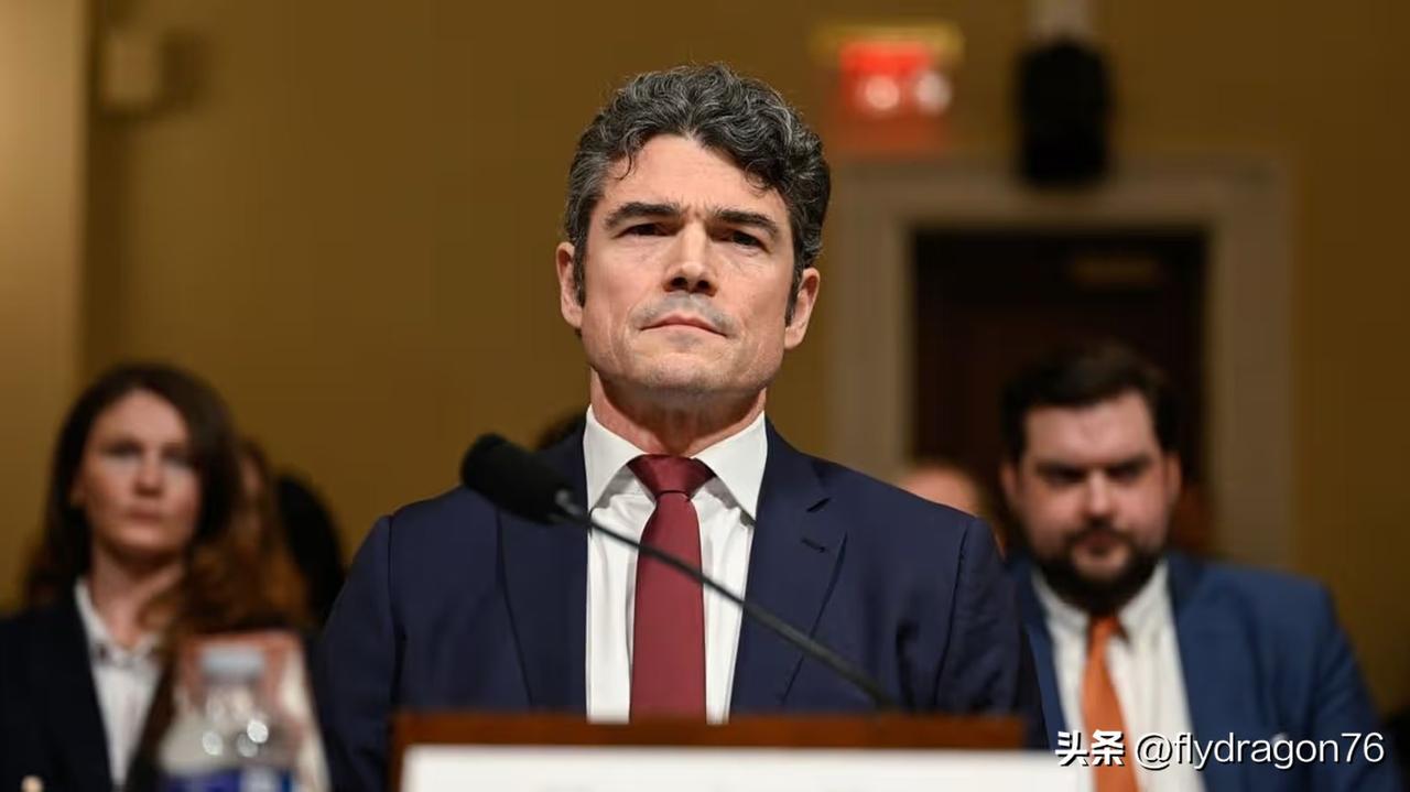 🇺🇸碰撞之后的“唐罗主义”

美国国内权力的内部重组，加之特朗普政府的一系列