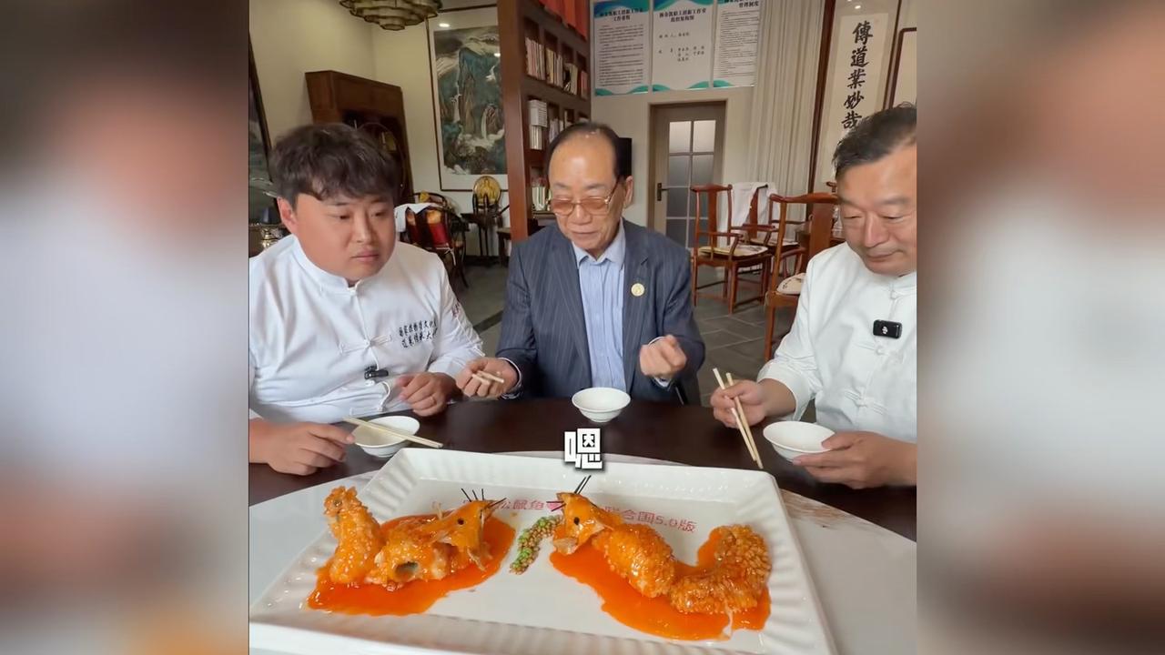 造型别致，形象逼真，酸甜味美，外酥里嫩——这就是罗氏松鼠鱼！