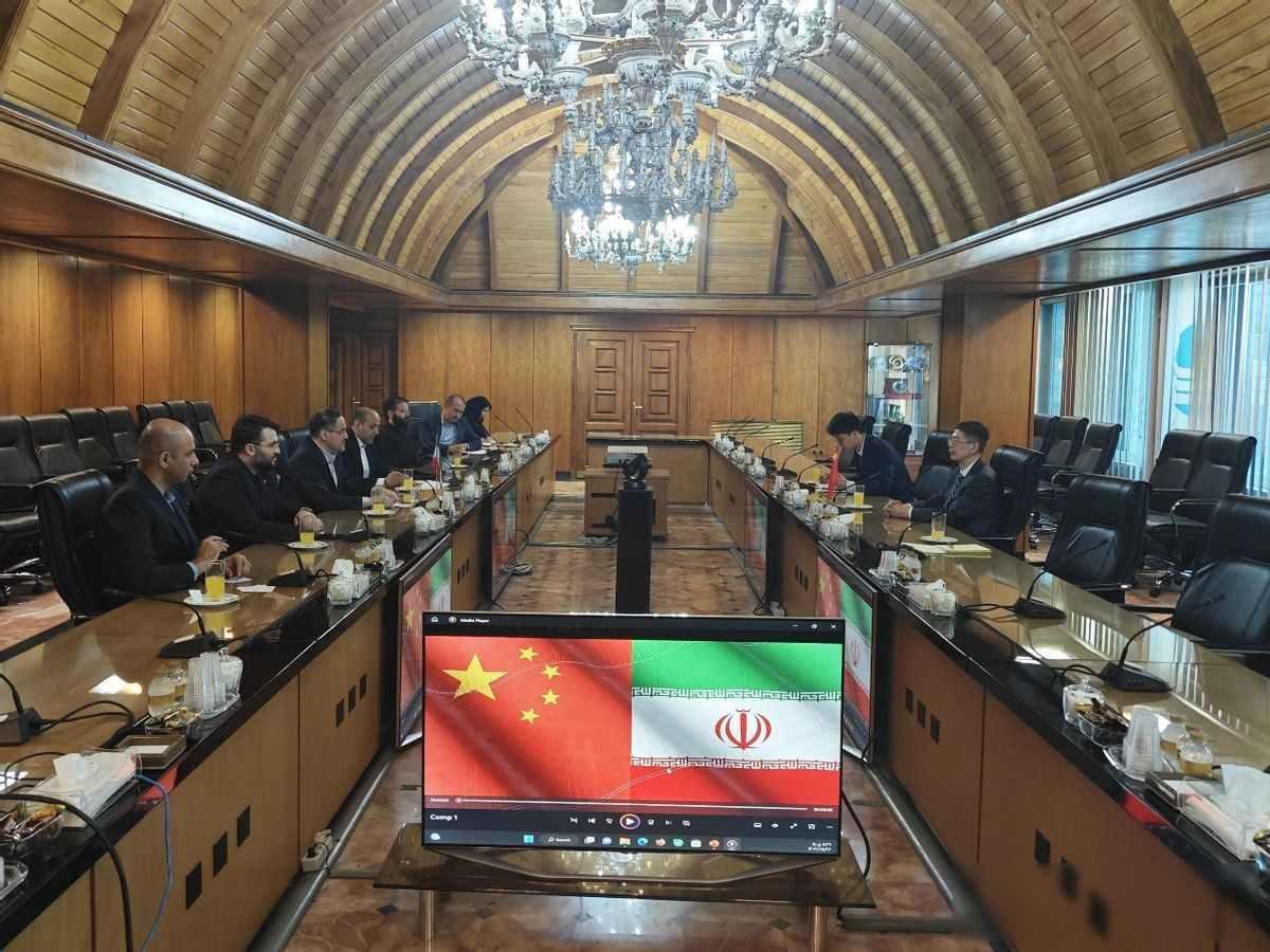 胡塞武装打到以色列边境，伊朗补给线断了，中东这盘棋越来越难下

2026年3月1