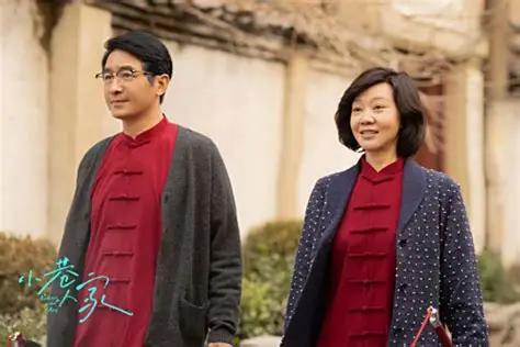 一个男人结了婚，最该明白一件事：
你可以敬父母，但不能让父母替你决定婚姻；你可以