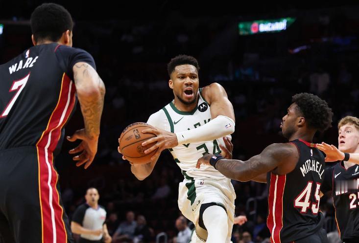 NBA今年最重磅交易来了！
2连MVP被交易，2换9，热火赚麻了，此人是本次交易