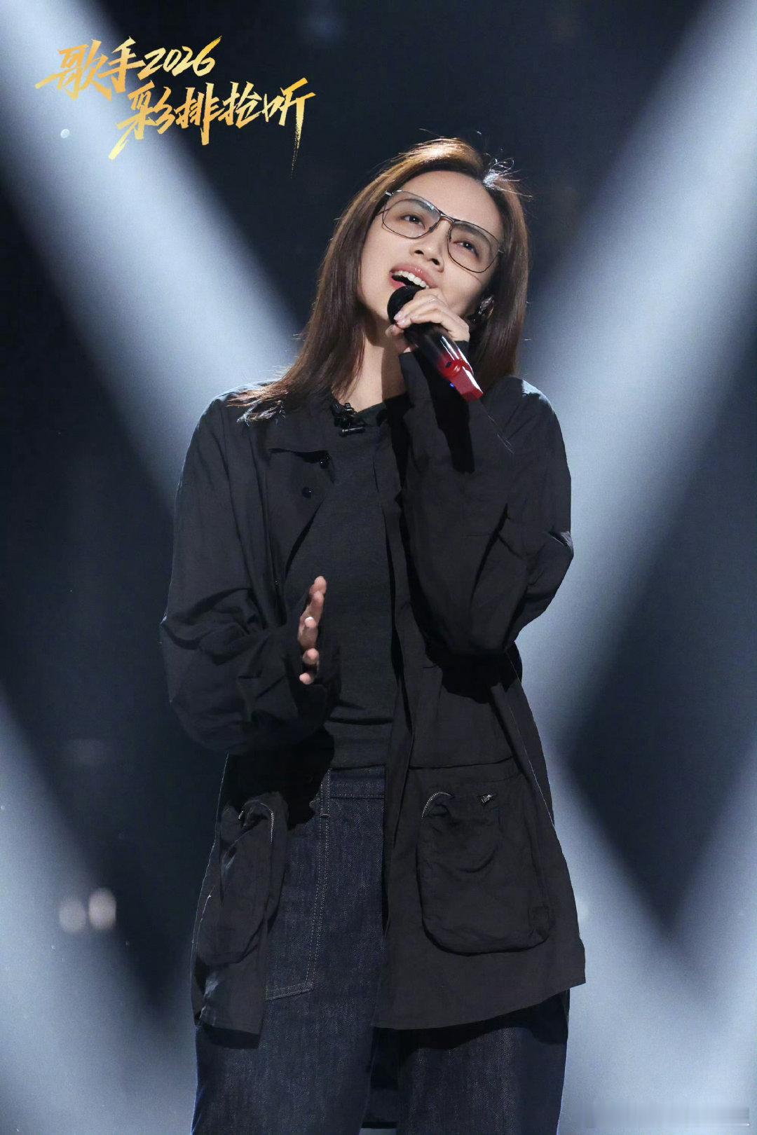 歌手2026第六期音源歌手2026抒情曲目治愈浮躁情绪，说唱舞台释放内心压力，一